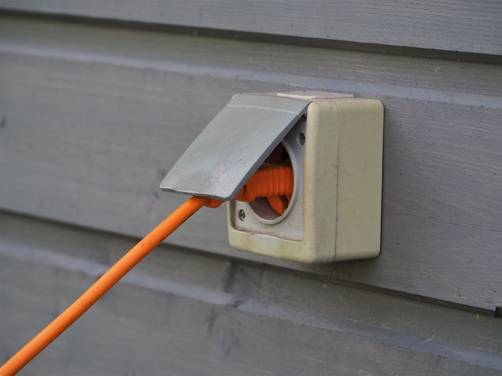 outdoor outlet