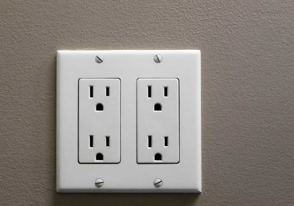 two-prong and three-prong outlets side by side